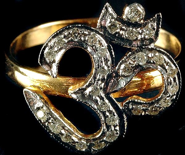 Om (AUM) Finger Ring with Diamonds