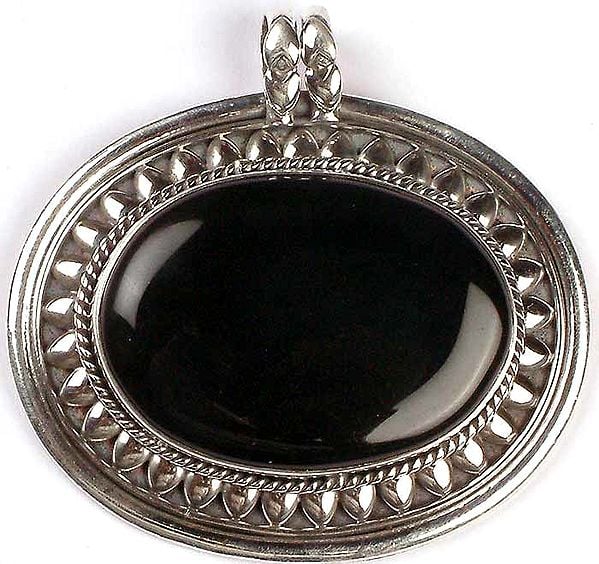 Oval Black Onyx Pendant