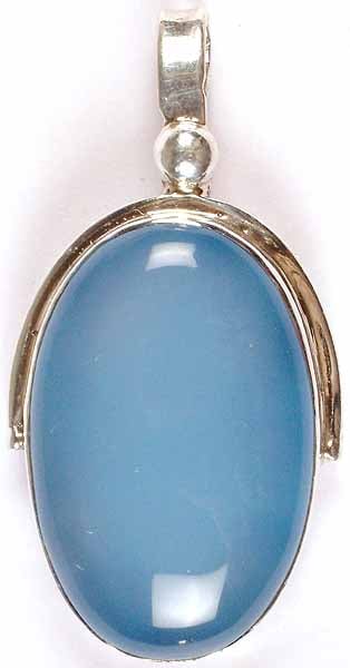 Oval Blue Chalcedony Pendant
