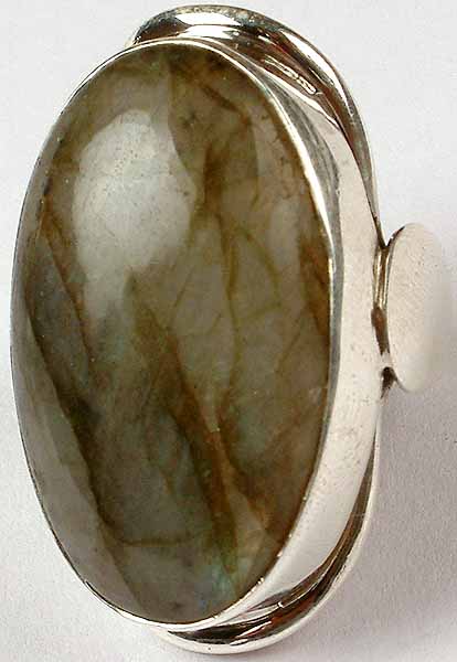 Oval Labradorite Ring