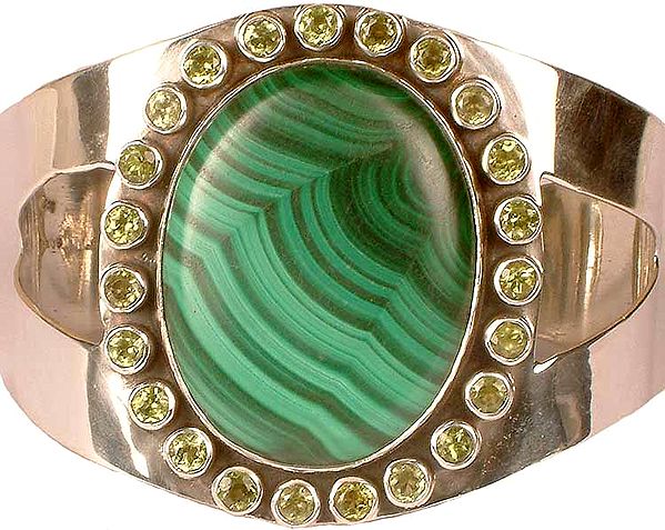 Oval Malachite Bracelet with Faceted Peridot