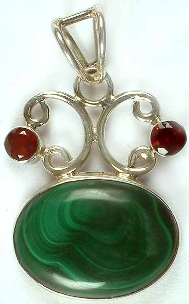 Oval Malachite Pendant With Faceted Garnet