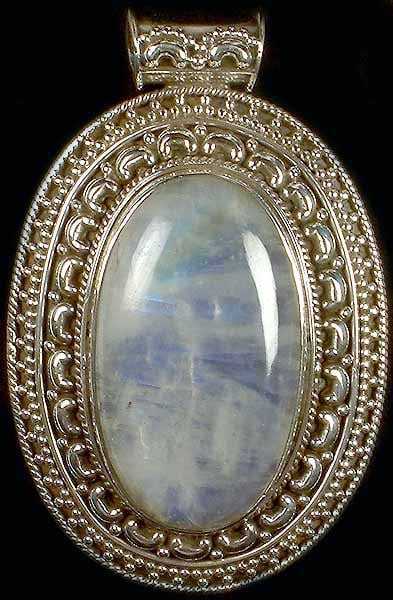 Oval Rainbow Moonstone Pendant