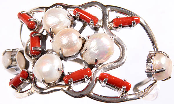 Pearl and Coral Bracelet