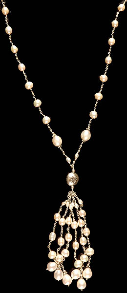Pearl Necklace with Shower