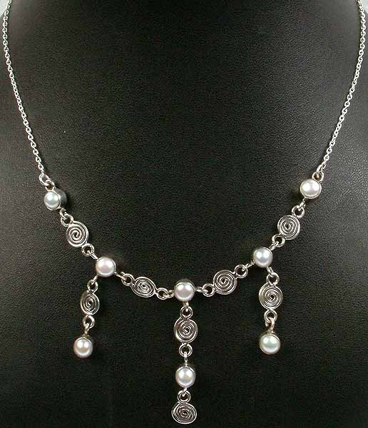 Pearl Necklace with Spirals