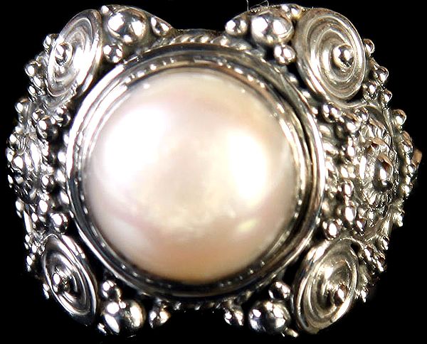 Pearl Art Noveau Ring