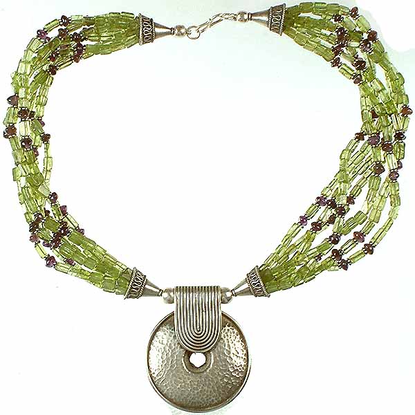Peridot Bunch Necklace with Amethyst