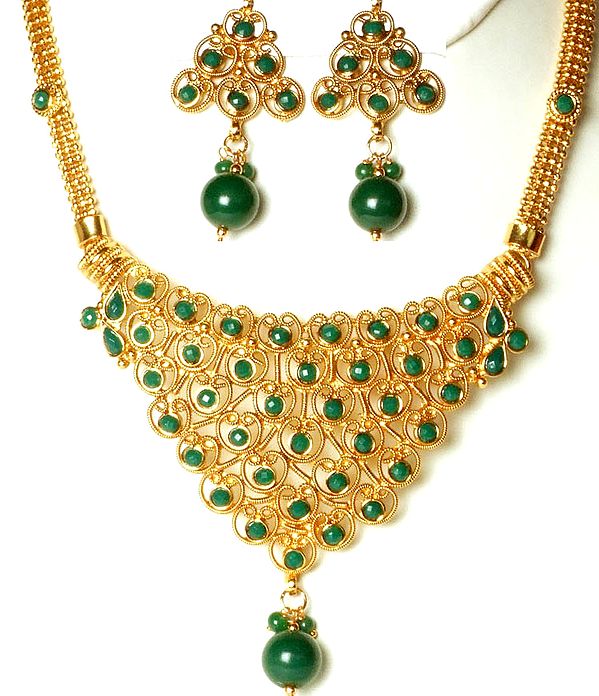 Polki Filigree Lattice Set with Imitation Emeralds