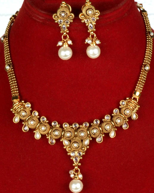 Polki Necklace and Earrings Set with Imitation Pearls