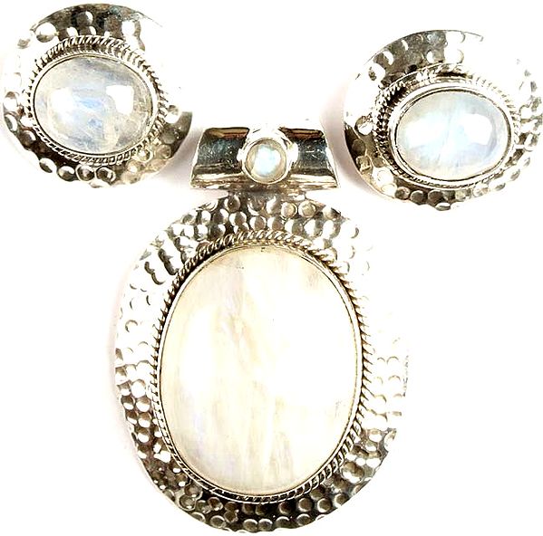 Rainbow Moonstone Pendant with Dimple and Earrings Set