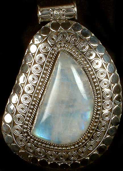 Rainbow Moonstone Pendant With Spirals