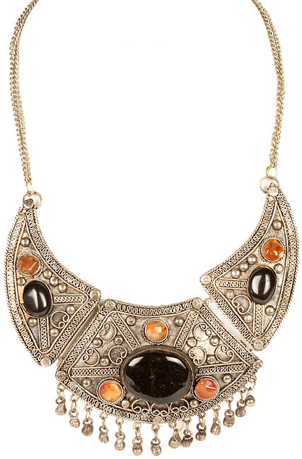 Rajasthani Amuletic Necklace with Filigree