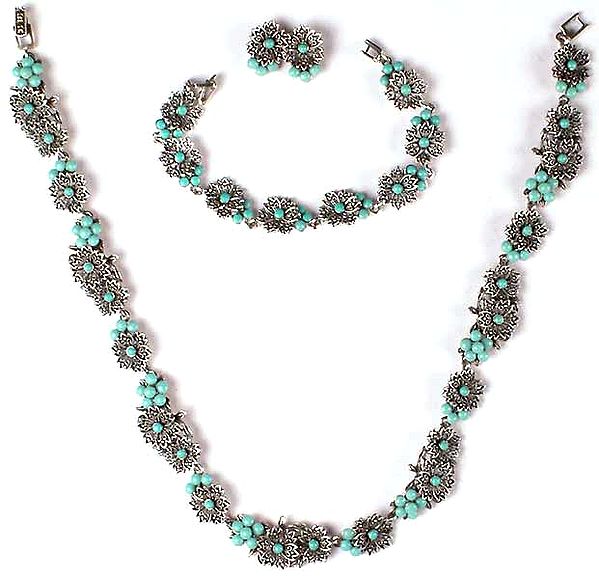 Robin's Egg Turquoise Flower Necklace, Bracelet & Earrings Set