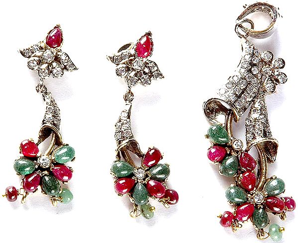Ruby and Emerald Finely Crafted Pendant with Earrings