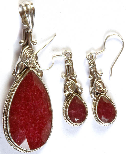 Faeted Ruby Pendant with Earrings Set