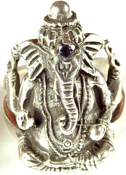 Shri Ganesha Finger Ring with Faceted Iolite in Crest