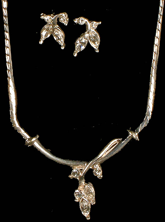 Floral Necklace with Matching Earrings Set