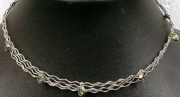 Sterling Wire Necklace with Faceted Peridot