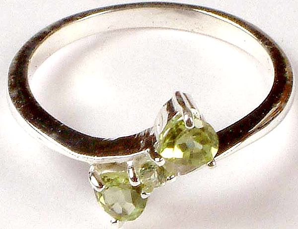 Triple Faceted Peridot Ring