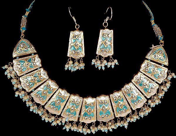 Turquoise and Silver Floral Necklace with Earrings Set