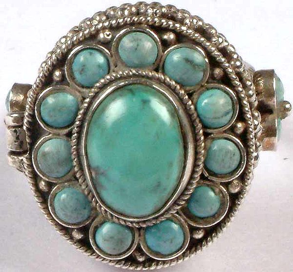Turquoise Gau Box Ring