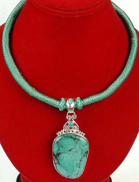 Turquoise Necklace of Matching Cord