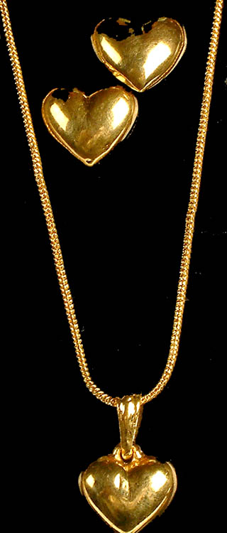 Valentine Golden Necklace with Matching Earrings Set
