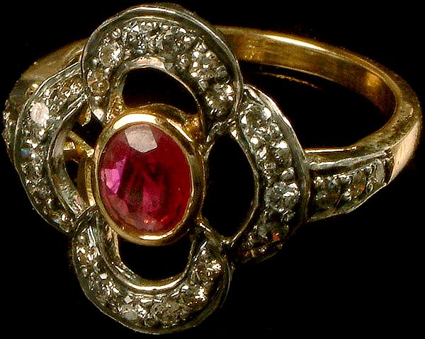 Victorian Finger Ring with Central Ruby