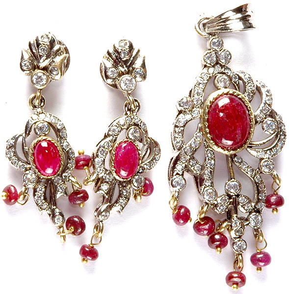 Victorian Ruby and Pendant with Earrings