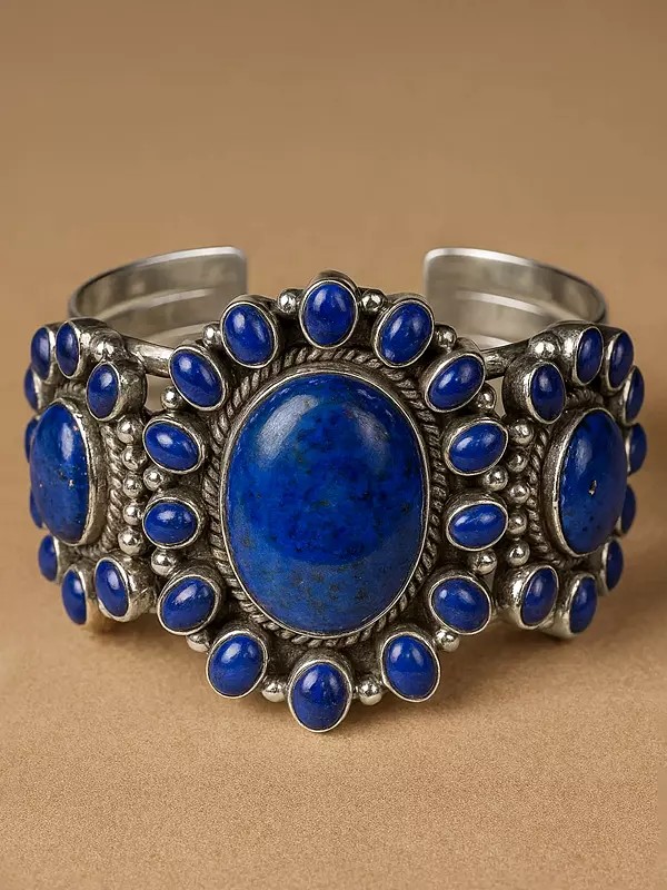 Bracelet with Large Lapis Lazuli