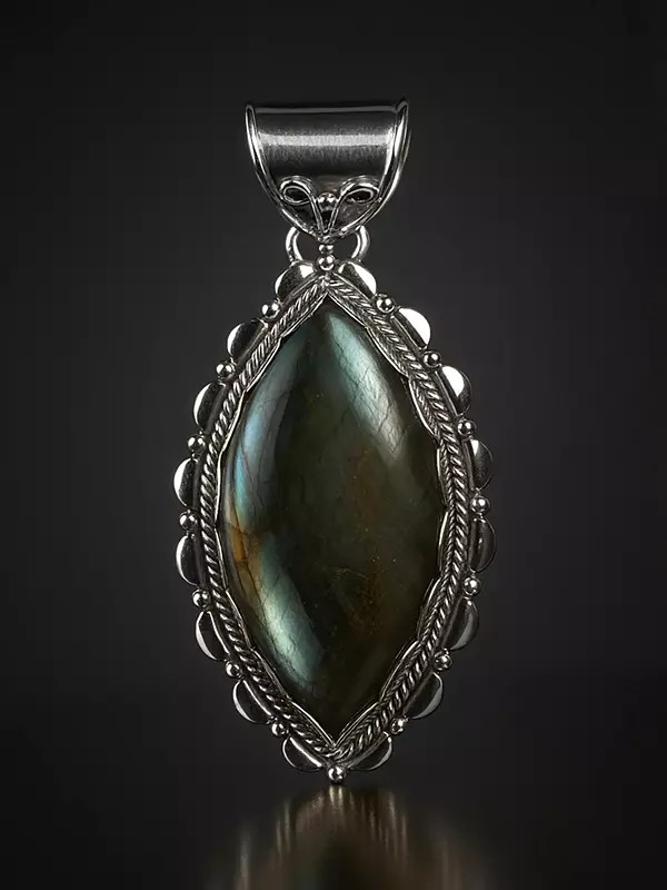 Labradorite Pointed Oval