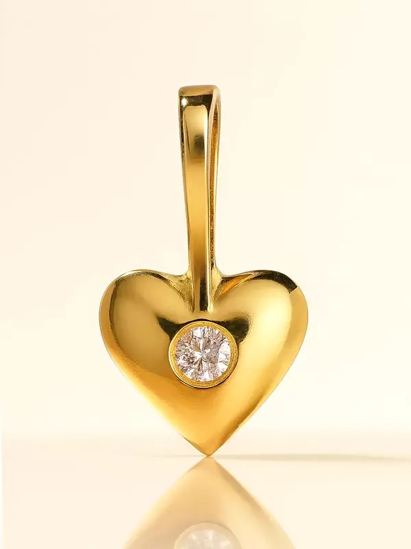Finely Crafted Small Valentine Pendant with Diamond