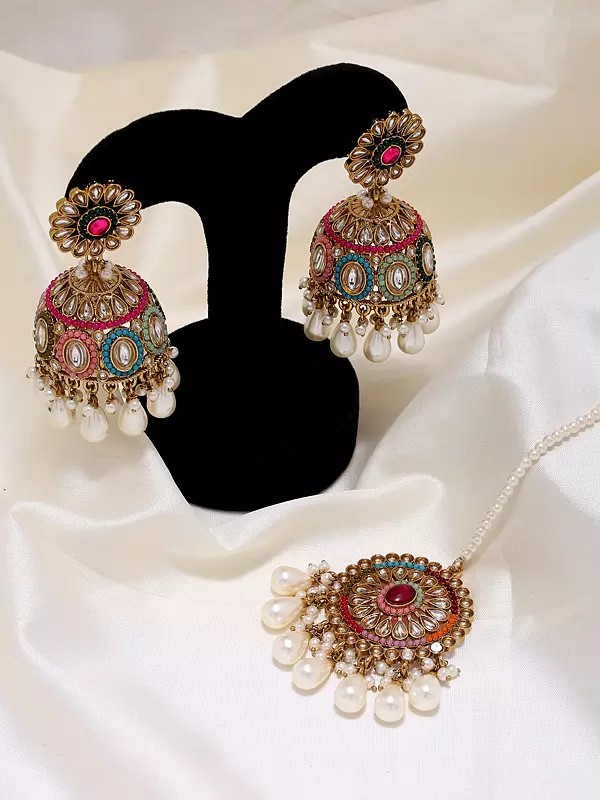Kundan Studded Jhumka and Mangtika Set with Drop Beads