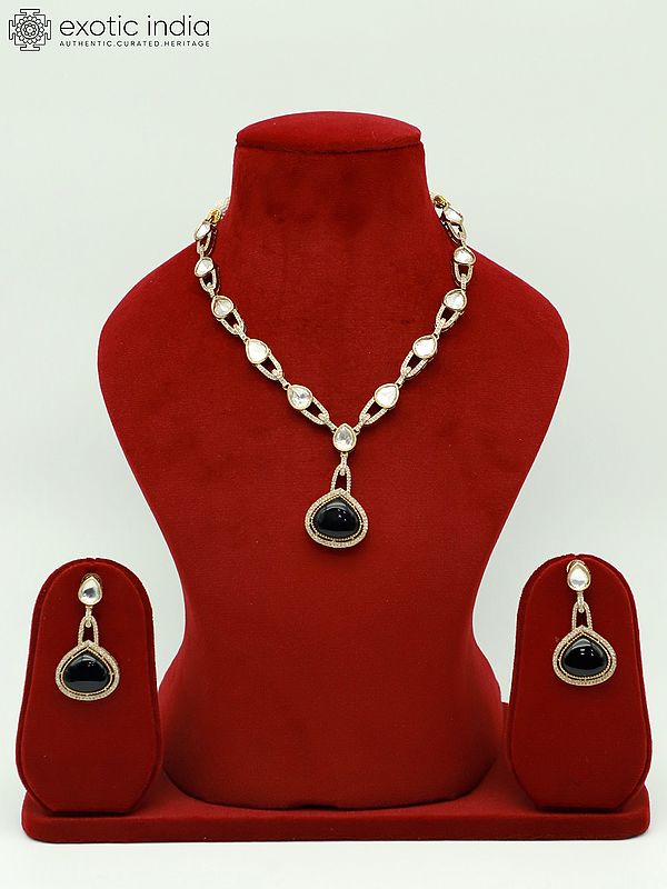 Stone Studded Moissanite Kundan Exquisite Necklace With Matching Earrings