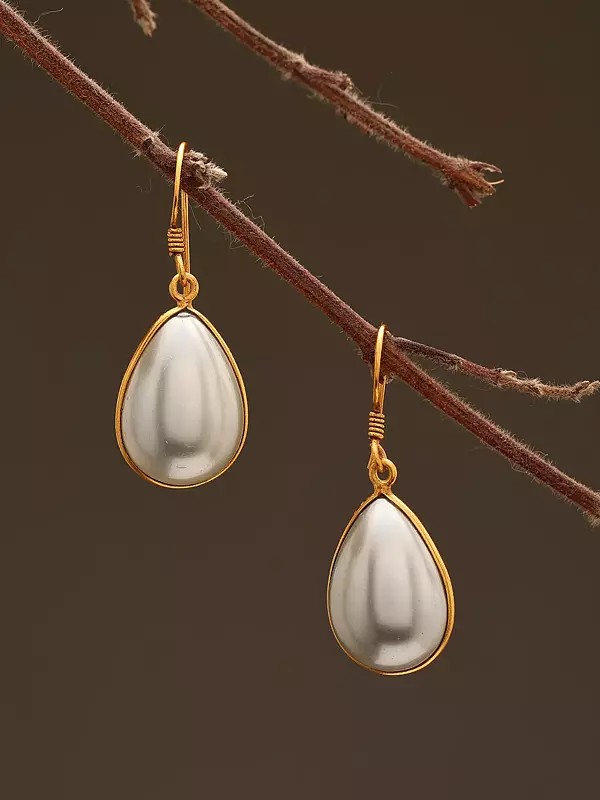 Teardrop Shape Pearl Hook Earrings