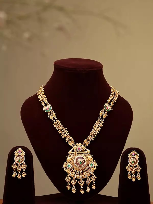 Kundan Studded Temple-Style South Indian Necklace Set with Dangling Beads