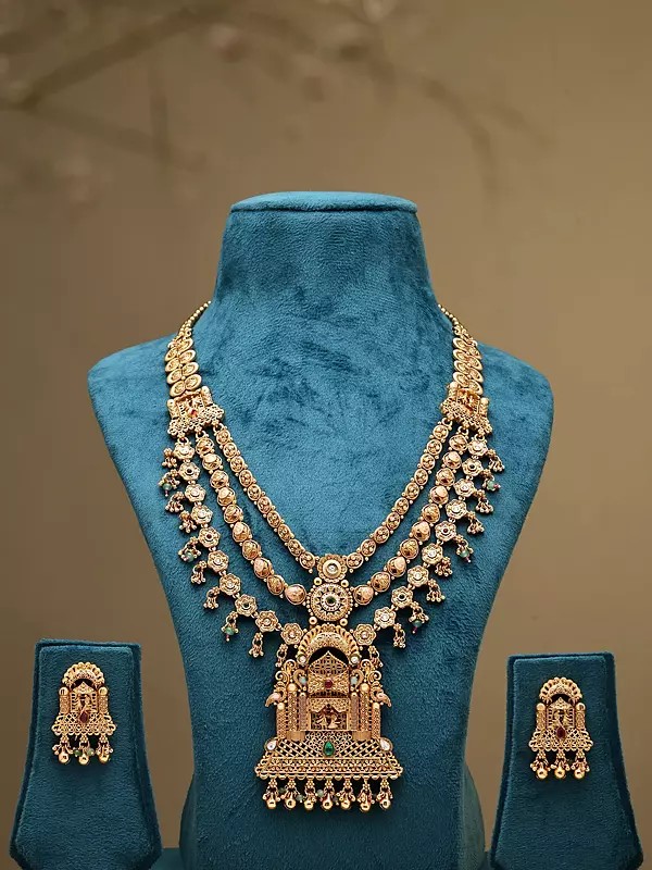 Traditional Jharokha Carved Three Layer Rajwadi Rani Haar Set with Bead Drop