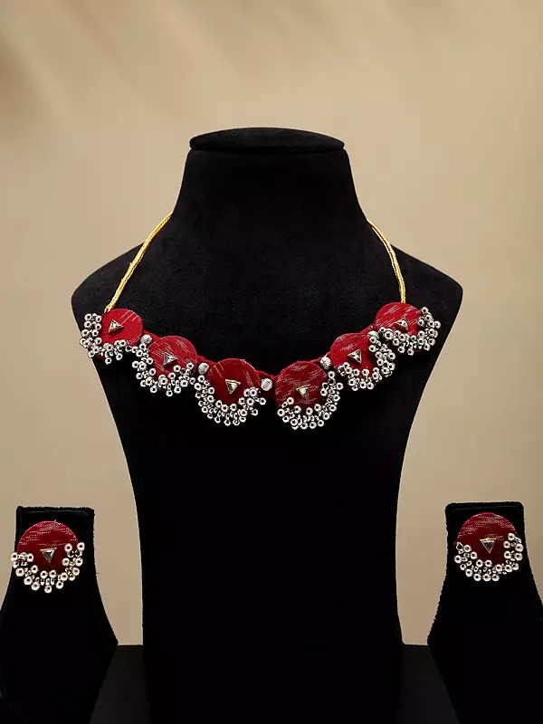 Haute-Red Handloom Sambalpuri Fabric Choker & Earrings Set