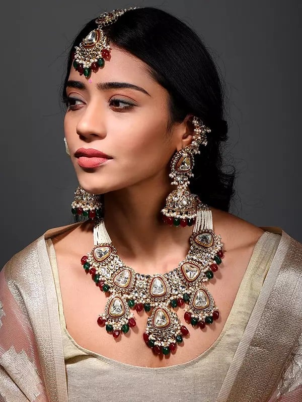 Kundan Studded and Beaded Necklace Set with Mangtika and Earrings with Chain