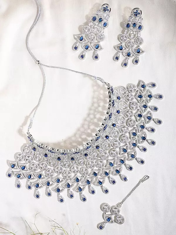 Stunning Cubic Zirconia Jewelry Set with Maang Tikka and Earrings