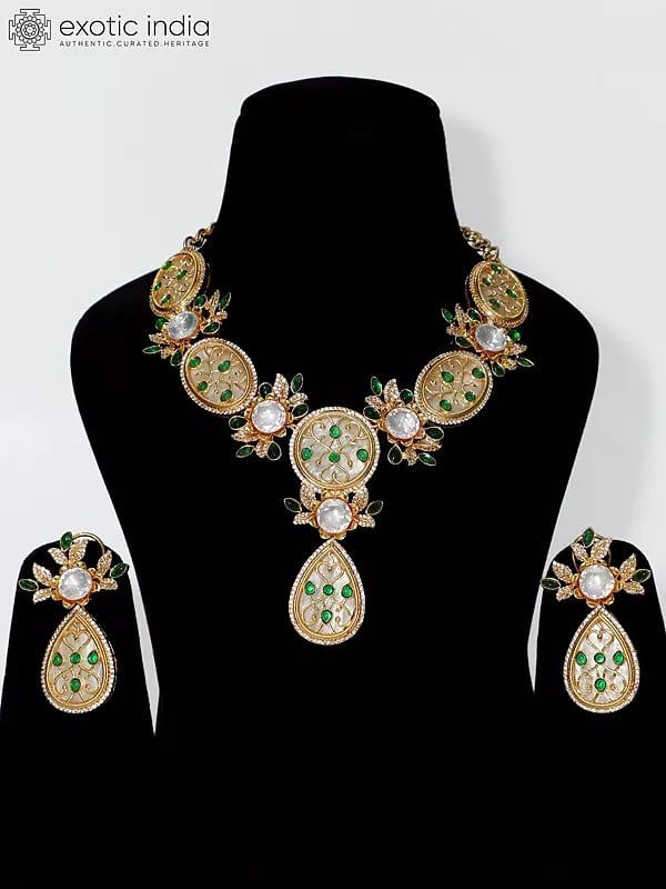 Gold And Green Flower Design Necklace Set With Earrings