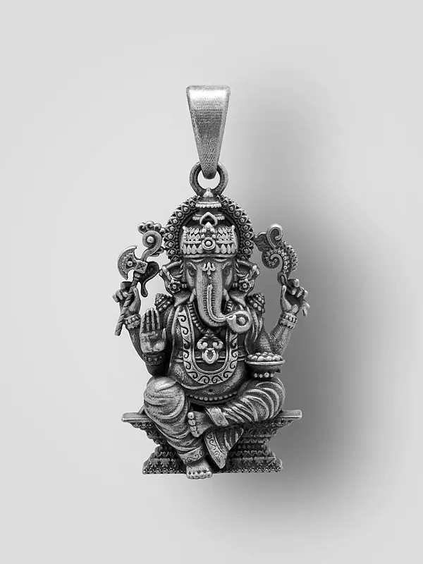 Seated Chaturbhuja Lord Ganesha Pendant