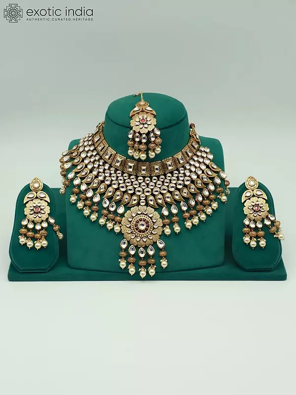 Brass Heavy Necklace Set With Kundan Mangtika And Beads Earrings