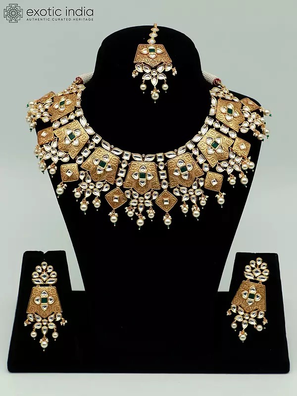 Designer Tara Matte Finish Meenakari Set With Mangtika And Earrings In Brass