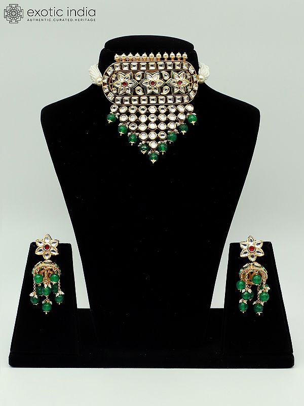 Heavy Bandhai Choker Set With Earrings And Hanging Beads