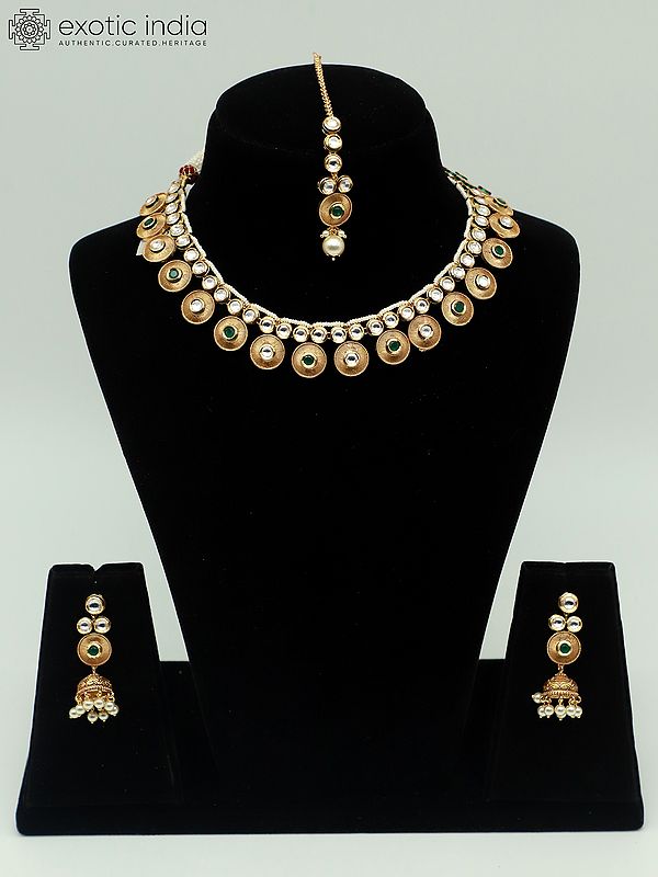 Light Necklace Set In Matte Finishing With Earrings And Mangtika