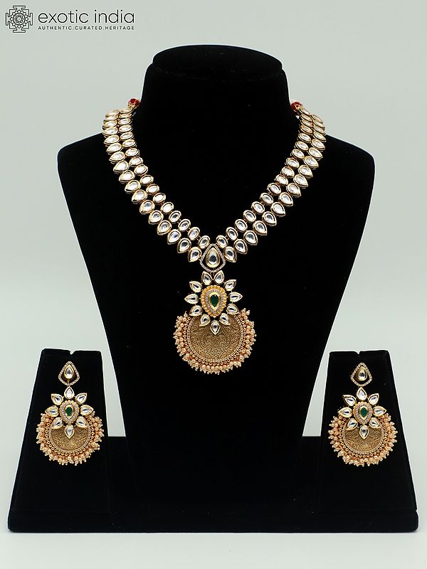 Traditional Necklace Set In Pendant Look With Beautiful Earrings For Women