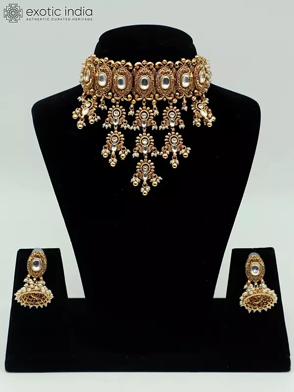 Attractive Brass Necklace Set With Carving Earrings And Beads