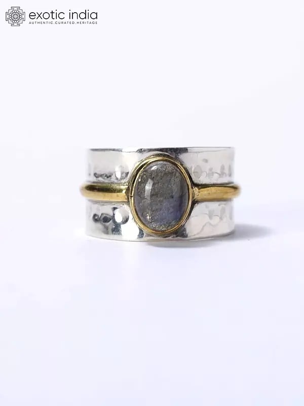 Sterling Silver Spinner Ring with Labradorite Gemstone